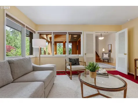 7320 SW Northvale Way Portland OR 97225