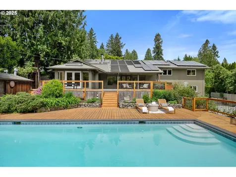 7320 SW Northvale Way Portland OR 97225