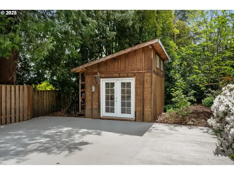 7320 SW Northvale Way Portland OR 97225