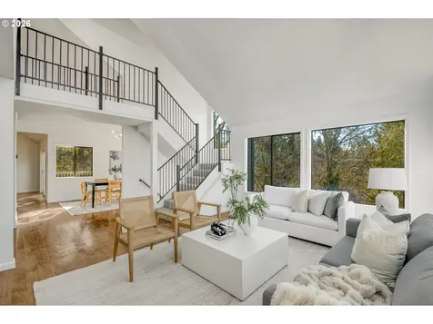 11525 SE Flavel Street Portland OR 97266