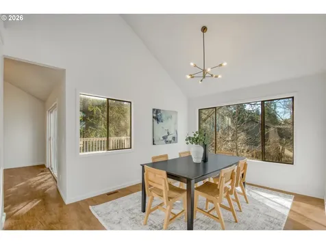 11525 SE Flavel Street Portland OR 97266