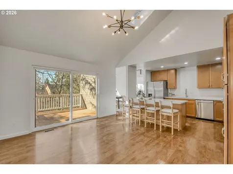 11525 SE Flavel Street Portland OR 97266