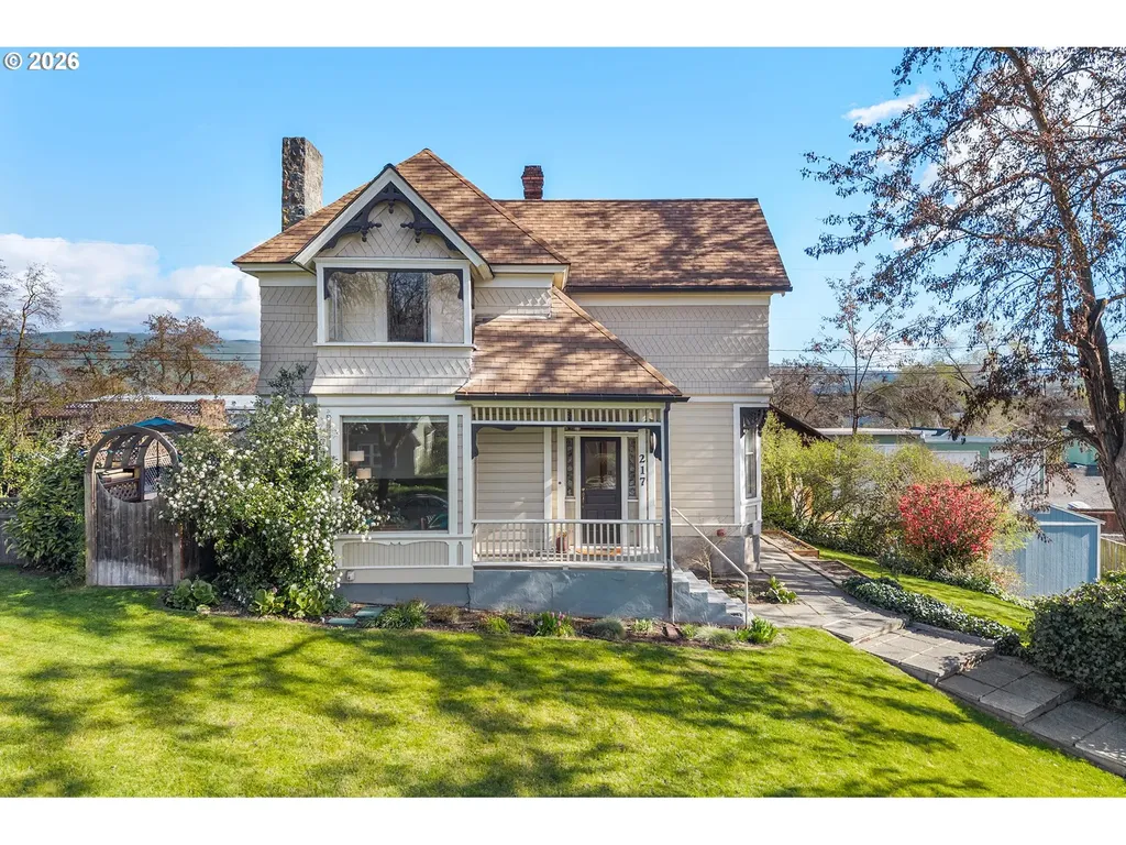 217 W 8th Street The Dalles OR 97058