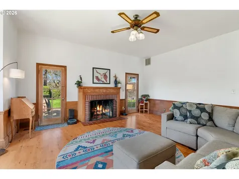 217 W 8th Street The Dalles OR 97058