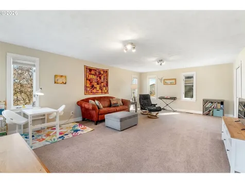 217 W 8th Street The Dalles OR 97058