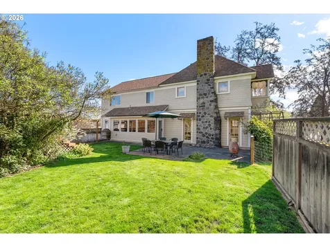 217 W 8th Street The Dalles OR 97058