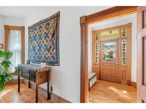 217 W 8th Street The Dalles OR 97058