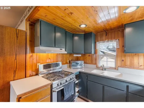 19860 Leland Road Oregon City OR 97045