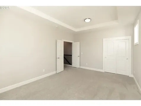 16922 NW Madrone Street Portland OR 97229