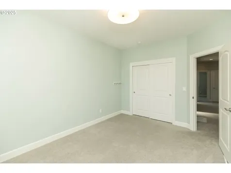 16922 NW Madrone Street Portland OR 97229
