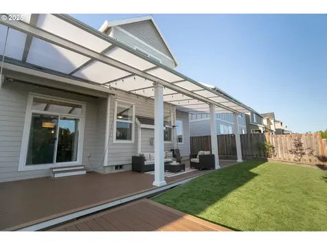 16922 NW Madrone Street Portland OR 97229