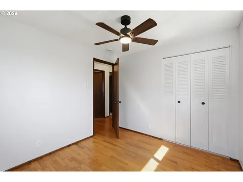 33626 Paiute Lane Eugene OR 97408