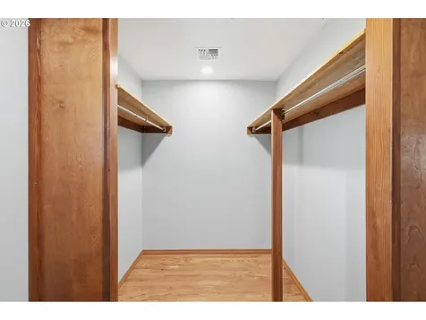 33626 Paiute Lane Eugene OR 97408