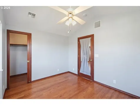 33626 Paiute Lane Eugene OR 97408