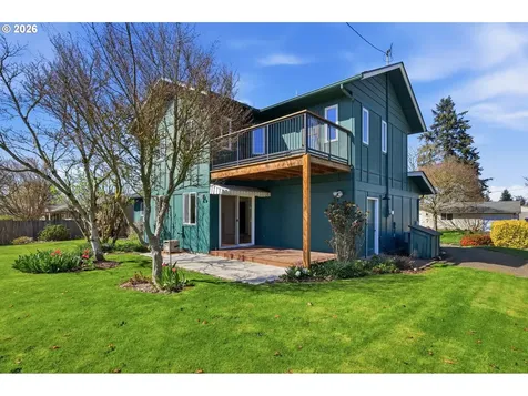 33626 Paiute Lane Eugene OR 97408