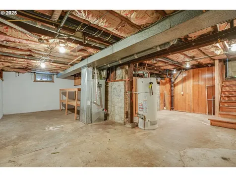 1605 NE 76th Avenue Portland OR 97213