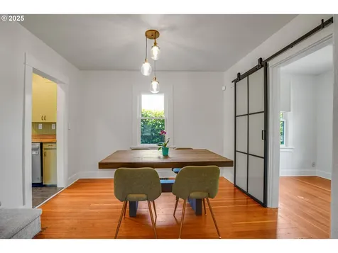 1605 NE 76th Avenue Portland OR 97213