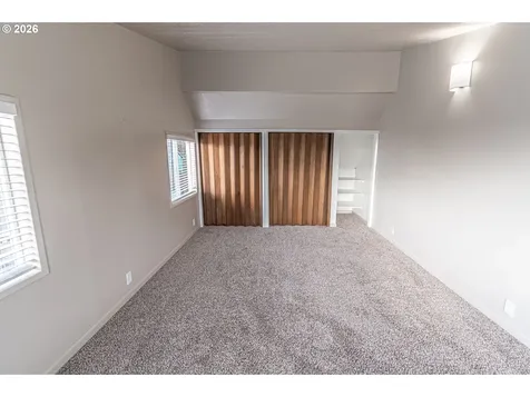 529 SW 32nd Street Lincoln City OR 97367