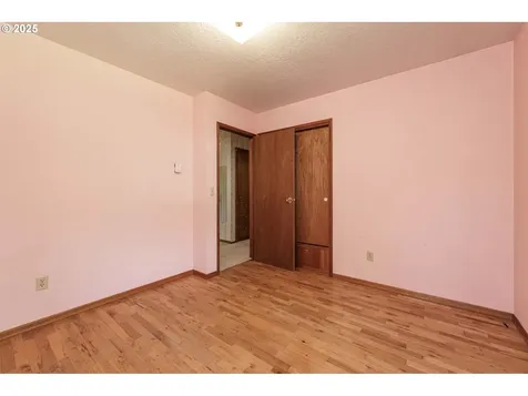 6516 N Knowles Avenue Portland OR 97217
