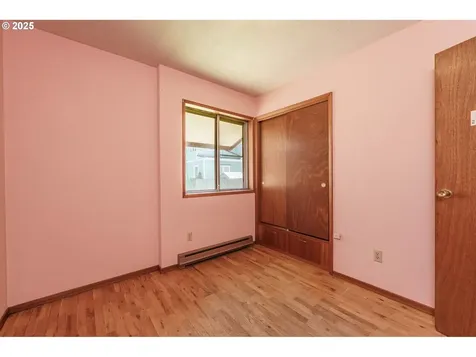 6516 N Knowles Avenue Portland OR 97217