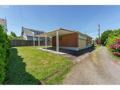 6516 N Knowles Avenue Portland OR 97217