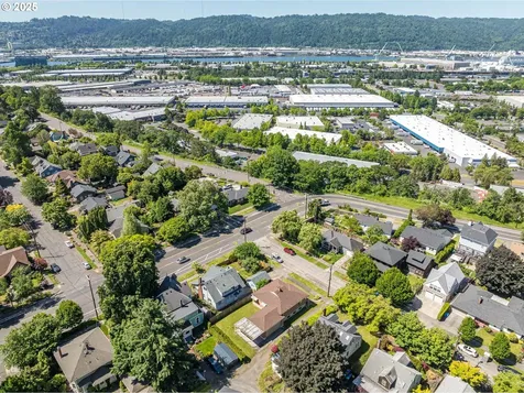 6516 N Knowles Avenue Portland OR 97217