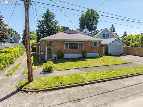 6516 N Knowles Avenue Portland OR 97217