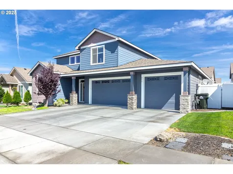 833 E Montana Avenue Hermiston OR 97838