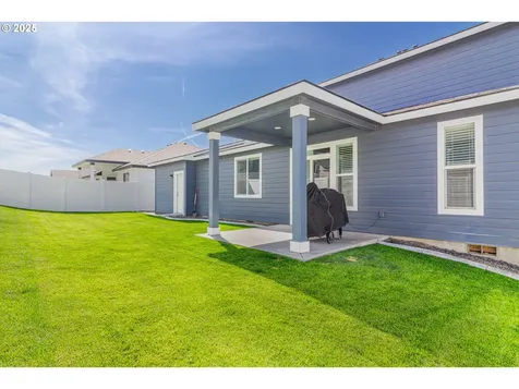 833 E Montana Avenue Hermiston OR 97838