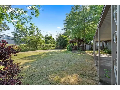 4268 Ward Drive NE Salem OR 97305