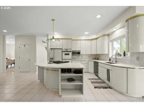 4910 NE 139th Street Vancouver WA 98686