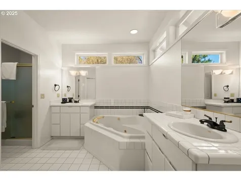 4910 NE 139th Street Vancouver WA 98686