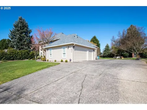 4910 NE 139th Street Vancouver WA 98686