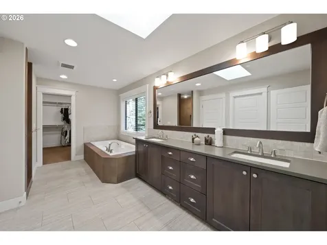 14144 Goodall Road Lake Oswego OR 97034