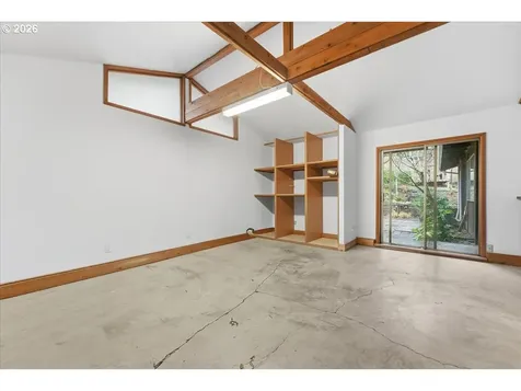 236 SW Collins Street Portland OR 97219