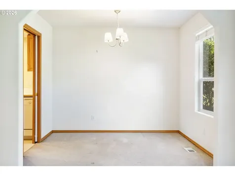 3829 SE 103rd Avenue Portland OR 97266