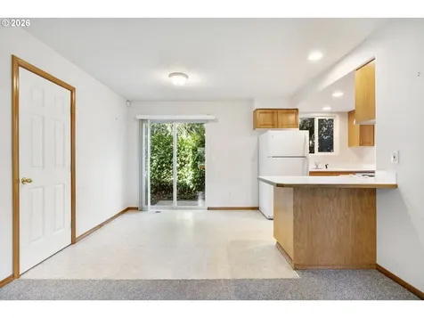 3829 SE 103rd Avenue Portland OR 97266
