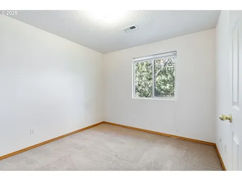 3829 SE 103rd Avenue Portland OR 97266