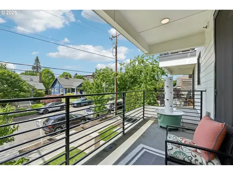 3920 N Montana Avenue Portland OR 97227