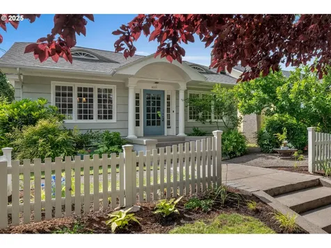 4063 NE 30th Avenue Portland OR 97212