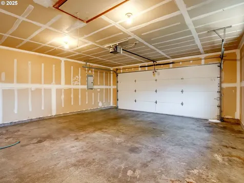1065 Ridgefield Court Stayton OR 97383