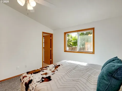 1065 Ridgefield Court Stayton OR 97383