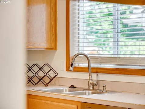 1065 Ridgefield Court Stayton OR 97383