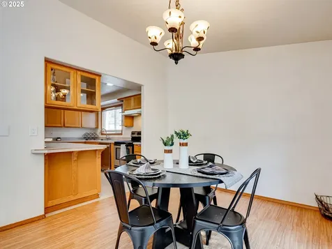 1065 Ridgefield Court Stayton OR 97383
