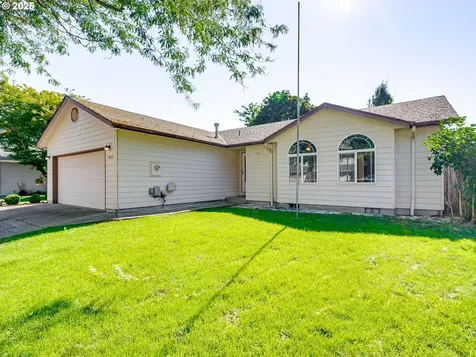 1065 Ridgefield Court Stayton OR 97383