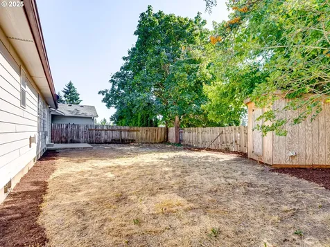 1065 Ridgefield Court Stayton OR 97383