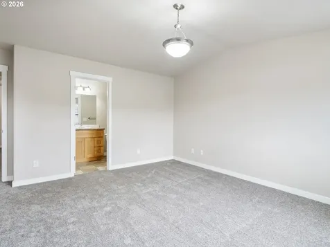 5616 NE 74th Court Vancouver WA 98662