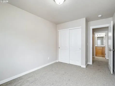 5616 NE 74th Court Vancouver WA 98662