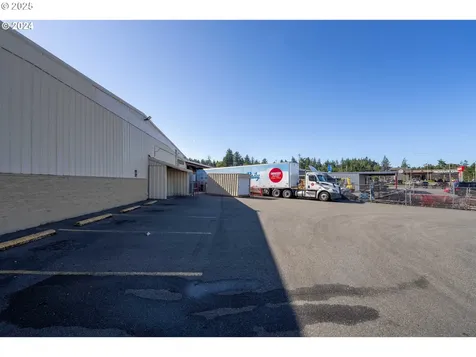 1385 Newmark Avenue Coos Bay OR 97420