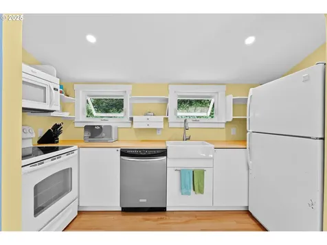 37122 NE Clara Smith Road Corbett OR 97019